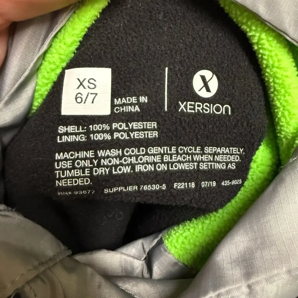 Xersion Boys Jacket Gray Black Neon Green‎ XS 6 7 Full Zip Windbreaker Fleece